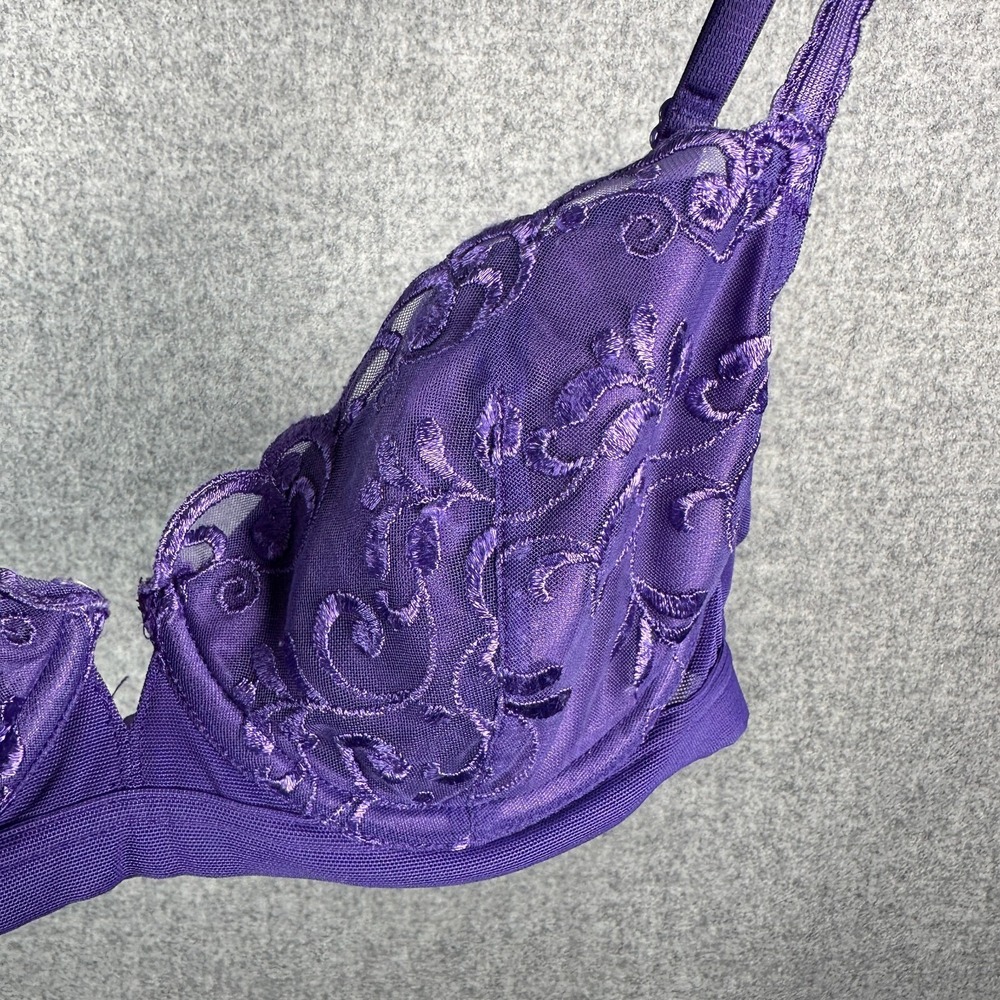 Vintage Victorias Secret 34B Bra Womens Adjustable Purple Embroidered Floral - Picture 13 of 13